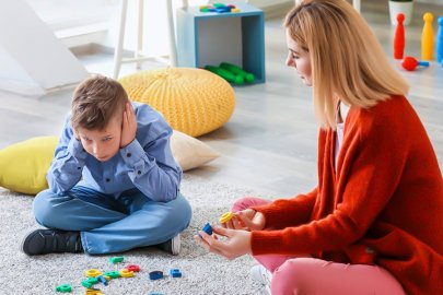 cocugunuzun-otizm-olup-olmadigini-anlamak-icin-6-soru-1765786064-371_small